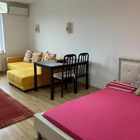 Bucuresti City Studio *